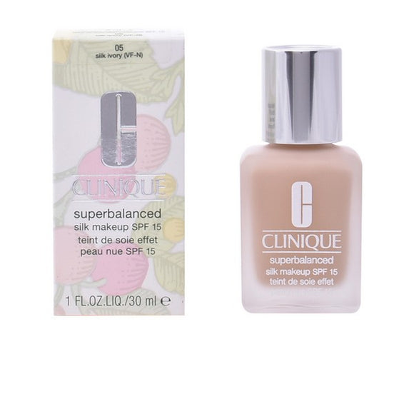 Maquillaje Fluido Superbalanced Silk Clinique