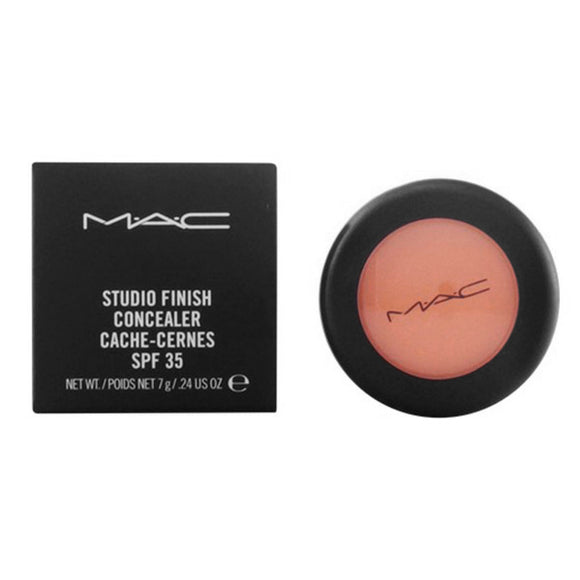 Corrector Compacto Studio Finish Mac Studio Finish